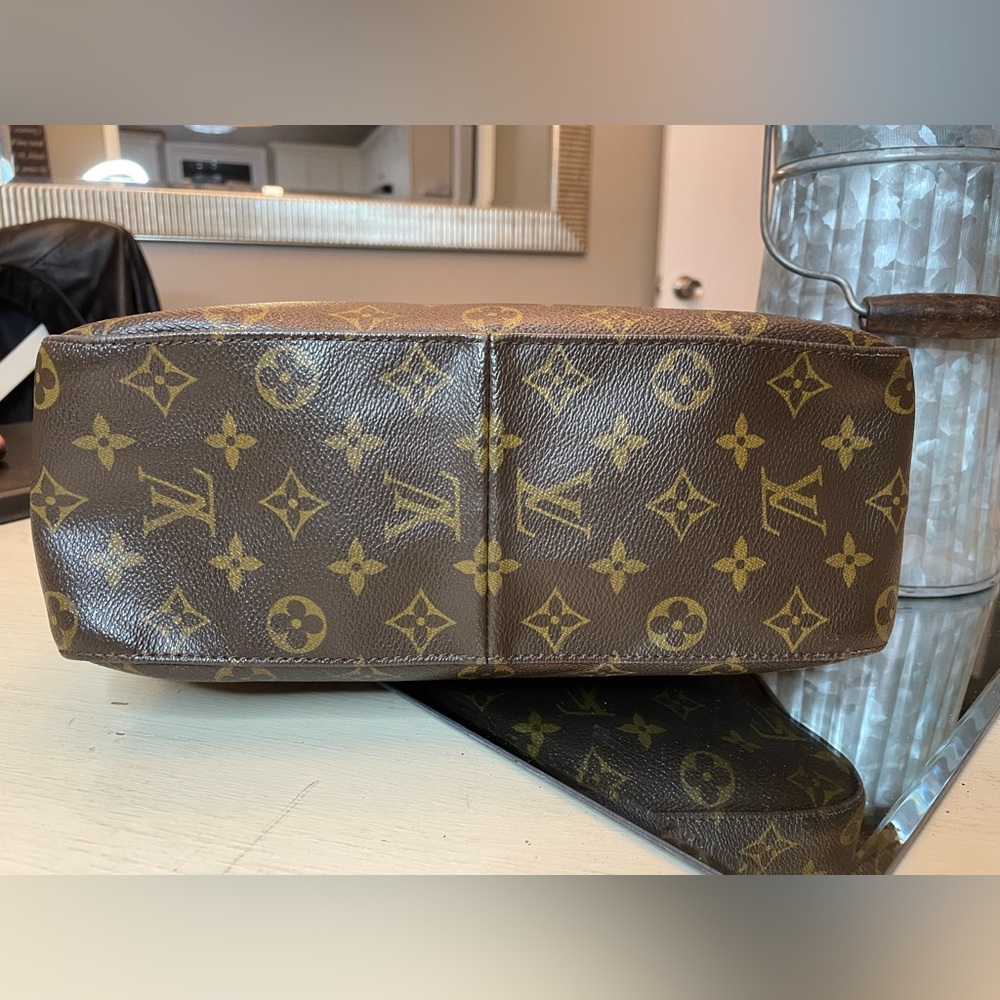 Louis Vuitton Monogram Brown Coated Canvas Shoulder Bag - Picture 5 of 16